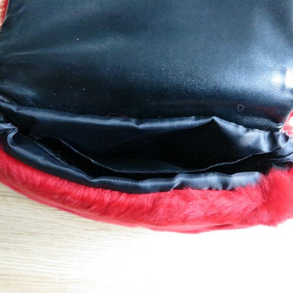 NEW Valentine Red softest real FUR Purse Handbag Crossbody Cell Phone Bag - Picture 4 of 4